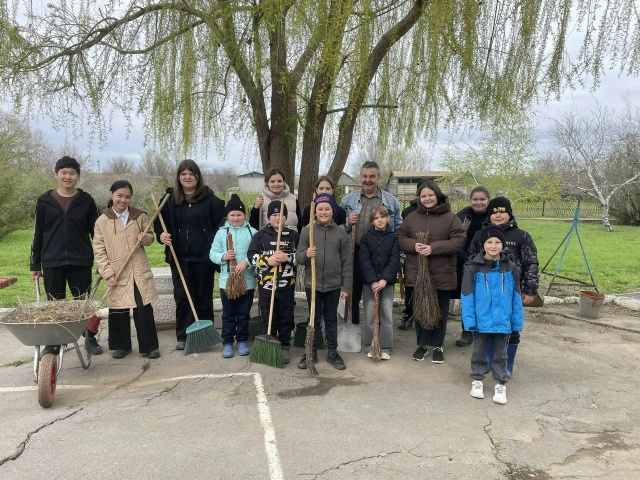 Труд объединяет! 🧹🌱